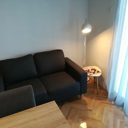 Granzola Apartment