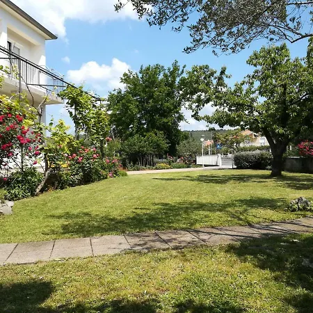 Apartment Granzola *