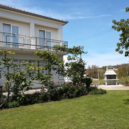Granzola Apartamento *