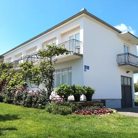 アパート Granzola Sukošan