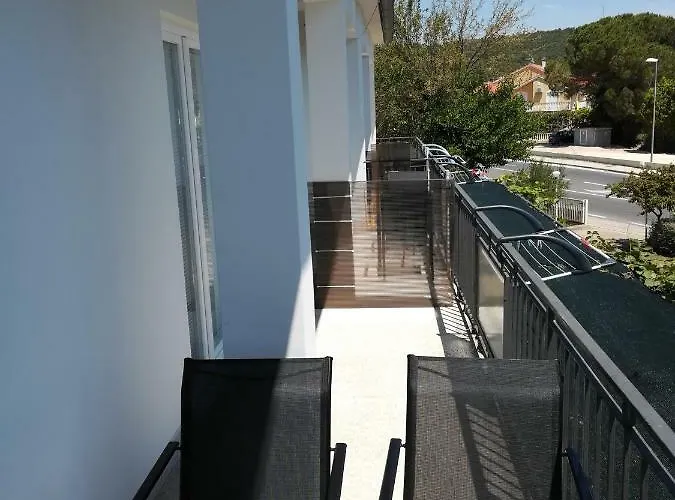 Apartment Granzola Sukosan